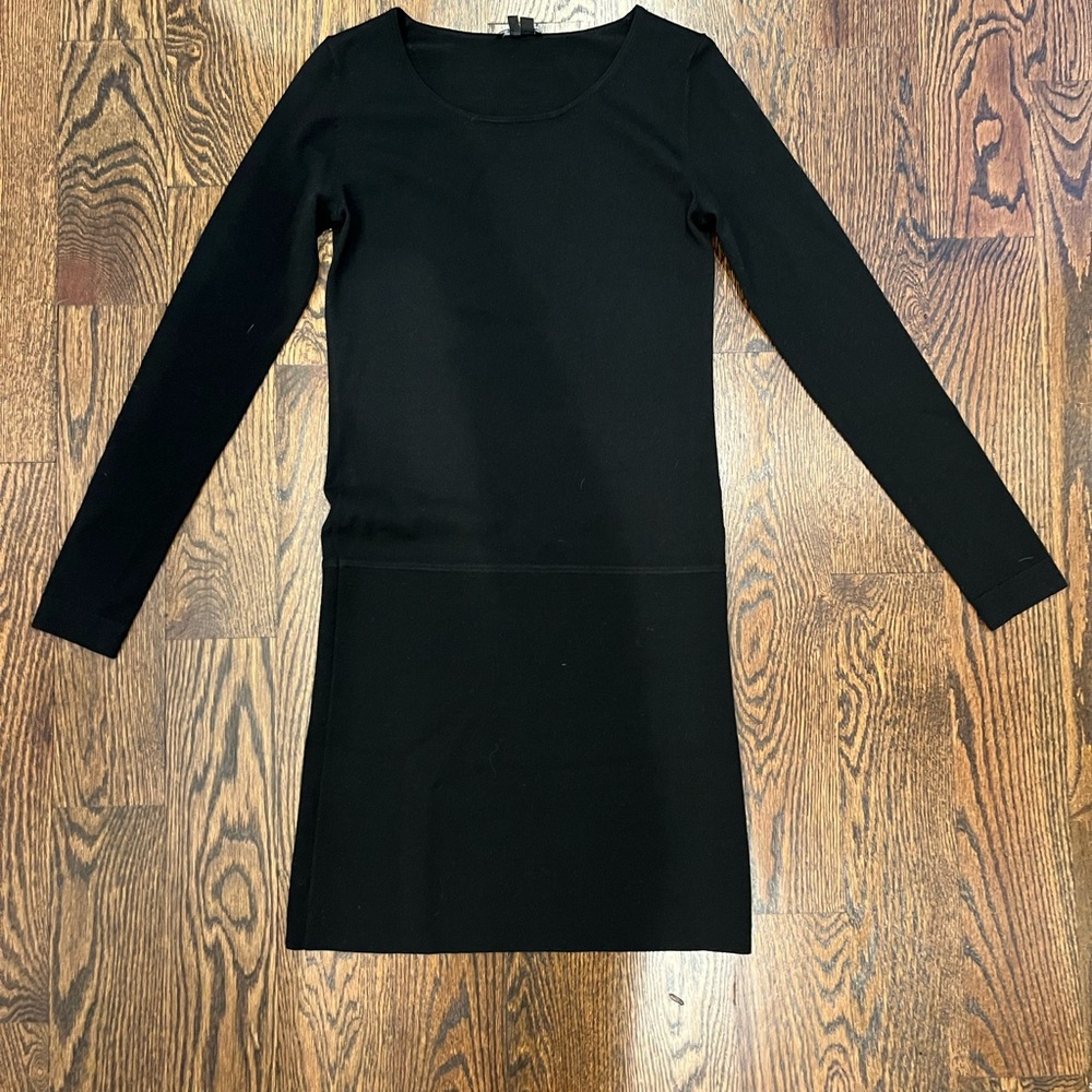 Theory black sweater dress size S